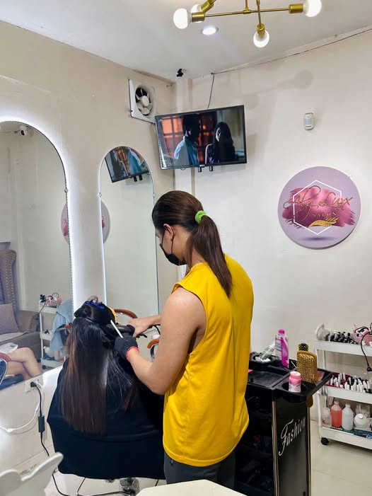 Salon Interior